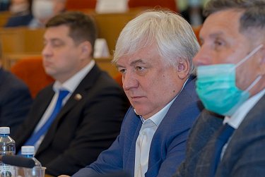 Проект бюджета проходит первое чтение